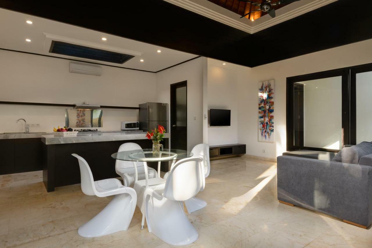 Villa Maharani Seminyak Esterno foto